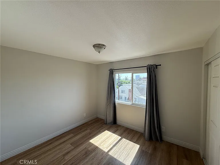 400 N Hobart Blvd #304 — Photo 7