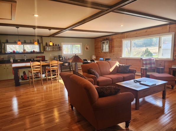 832 W Fulton Rd SUITE 1