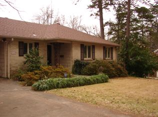 17 Shannon Dr, Little Rock, AR 72207