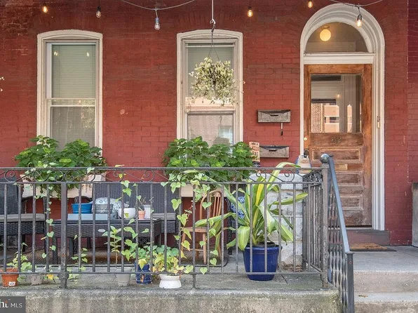 32 E James St APT 1, Lancaster, PA 17602