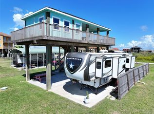 855 S Sage Rd, Pt Bolivar, TX 77650