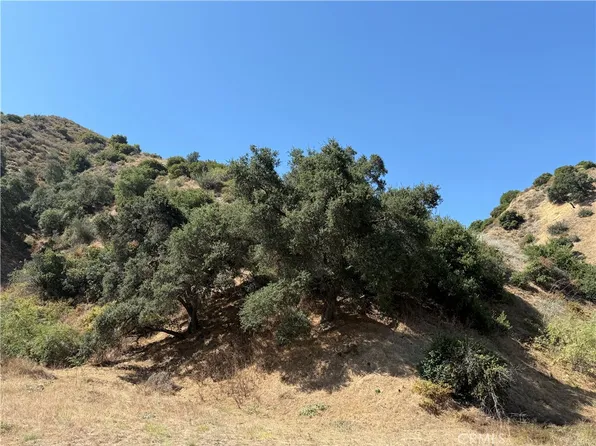 9040 La Tuna Canyon Rd #22, Sun Valley, CA 91352