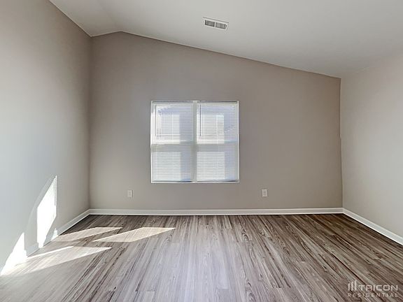 4th image of 106 Landrum Ln