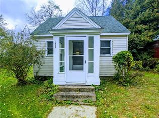 3611 Bonstead Rd, Clay, NY 13041