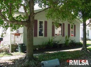 617 S 25th St, Herrin, IL 62948