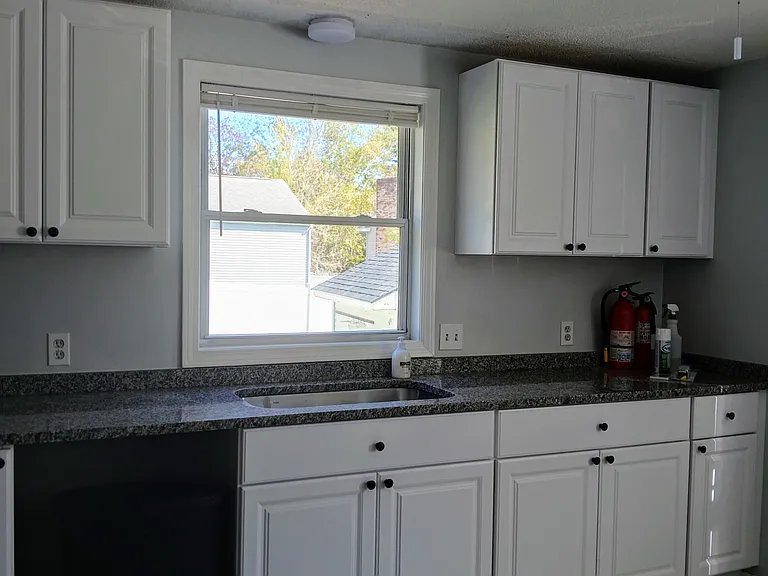173 Lyman St — Photo 11