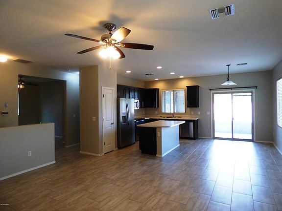 3rd image of 12868 N Sabal Palm Way