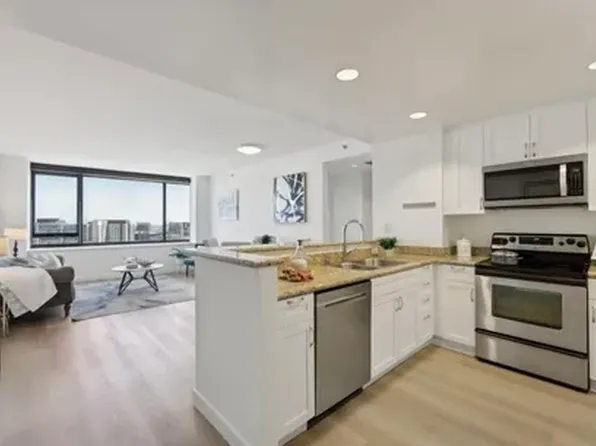 250 King St, San Francisco, CA