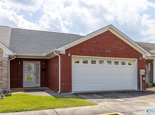 105 Canterbury Cir, Athens, AL 35611