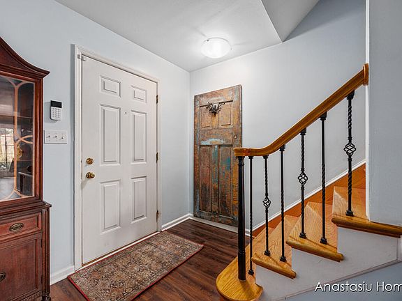 3rd image of 2465 Abbington Dr SE #2465