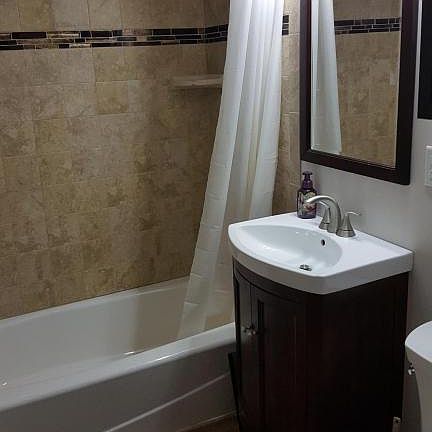 5th image of 5828 N Teutonia Ave