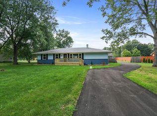 7644 Dakota St, Merrillville, IN 46410