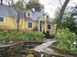 7 Ainsworth Rd, Winchester, MA 01890