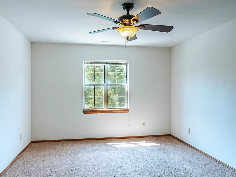 1805 Parmenter St #305 — Photo 4
