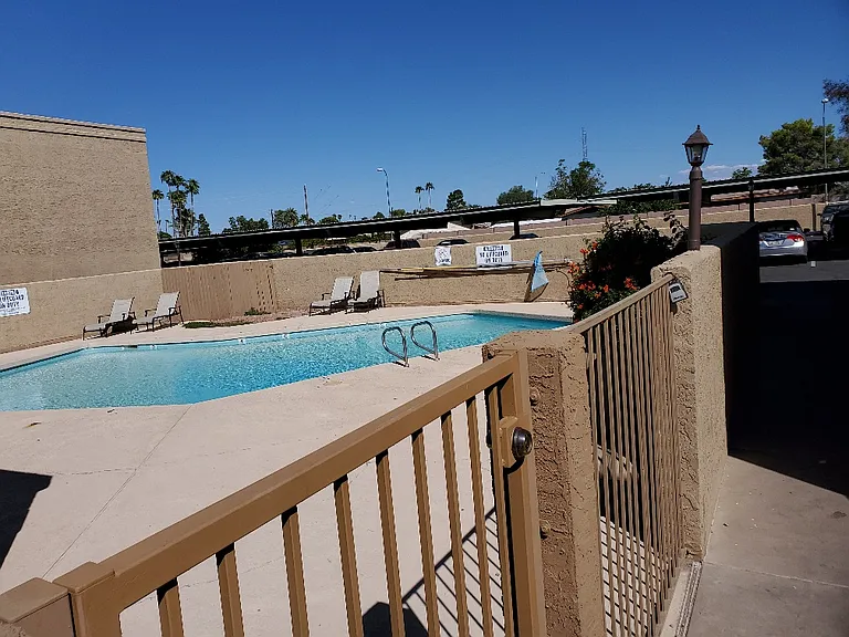 1224 E Evergreen St #133 — Photo 19