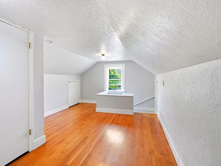 7245 N Newell Ave — Photo 18