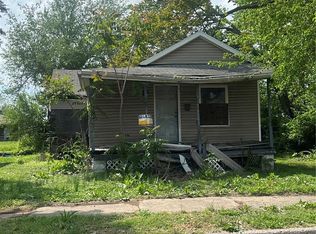 1235 Oriole St, Venice, IL 62090