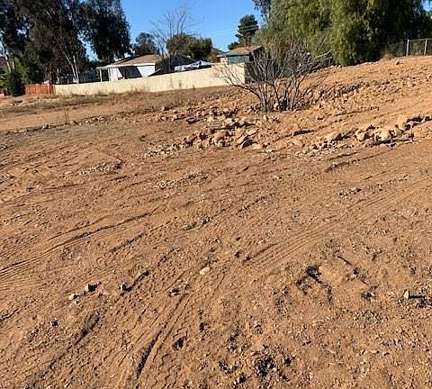 4th image of 23790 Wells Pl