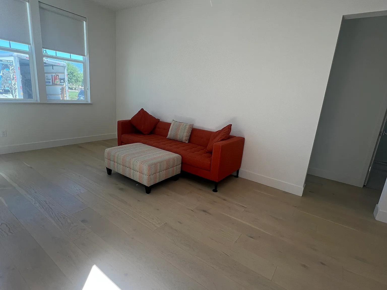 17306 Canutes Ct — Photo 2