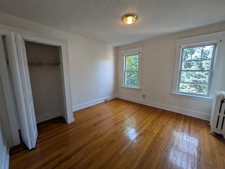 182 Elm St #18B — Photo 5