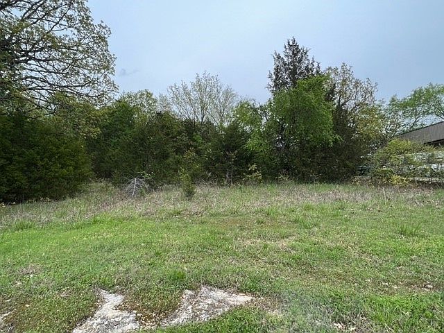1st image of 8 S Woodsdale Dr #12