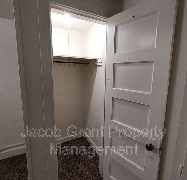618 S 4th Ave #4 — Photo 6