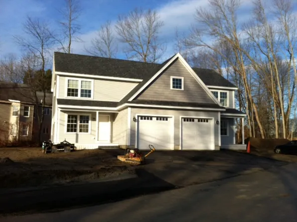 211 Longfellow St, Westbrook, ME 04092