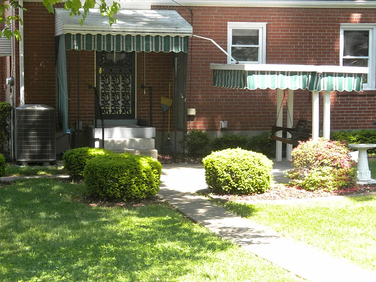 1038 Parkway Dr — Photo 5