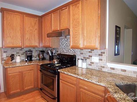Nicely Updated Kitchen With Granite Counters!