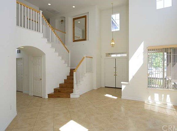 3rd image of 166 Brim St