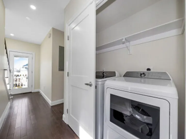 43 Wright Ave #2 — Photo 15