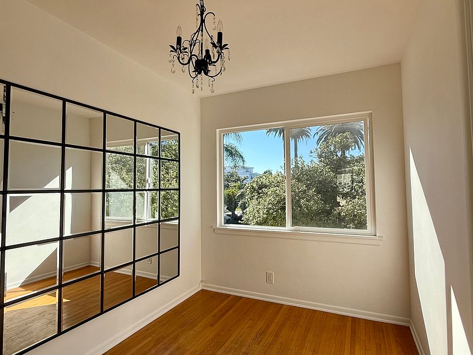 1st image of 401 San Vicente Blvd #D
