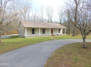 1198 Peavine Firetower Rd, Crossville, TN 38571