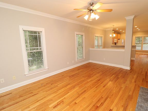 5th image of 1003 Scotts Ridge Trl