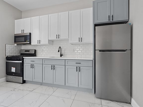 4th image of 6119 Tyler Pl