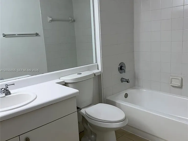 2620 S University Dr #209 — Photo 7
