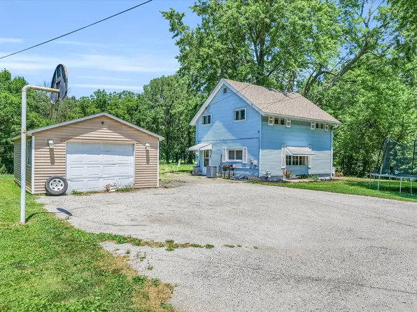 103 W Center St, Catlin, IL 61817