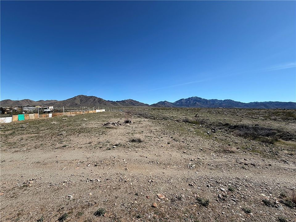 1st image of 316-14-067 N Hopi Drive