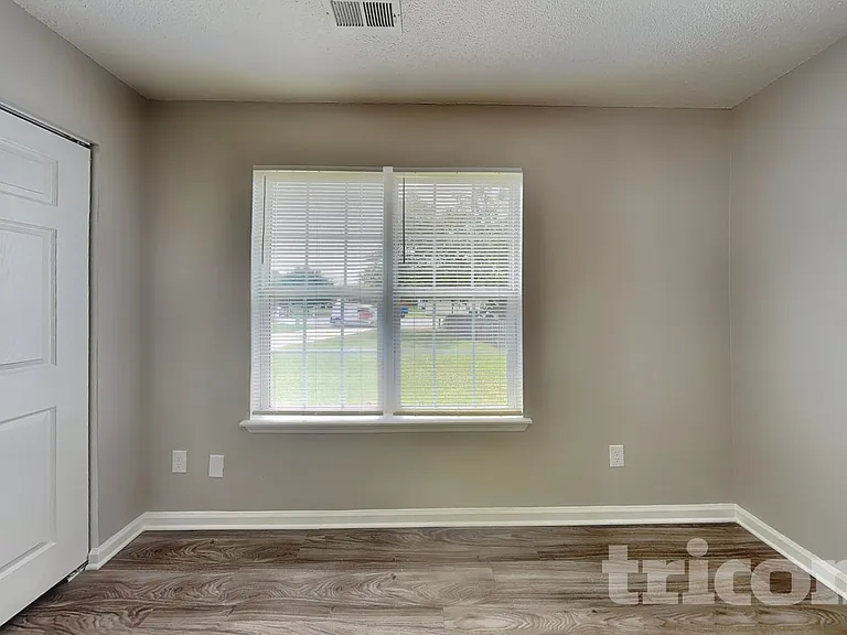 5214 Wayside Ct — Photo 15