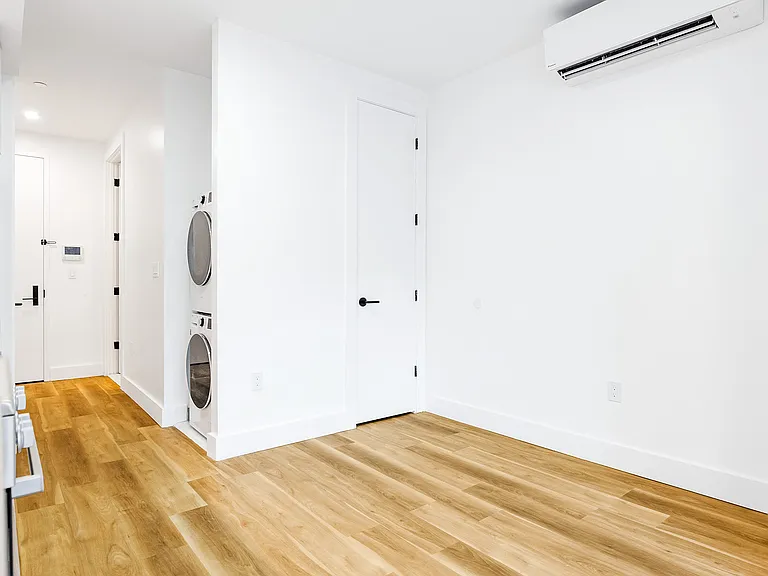 303 Wythe Ave #205 — Photo 34