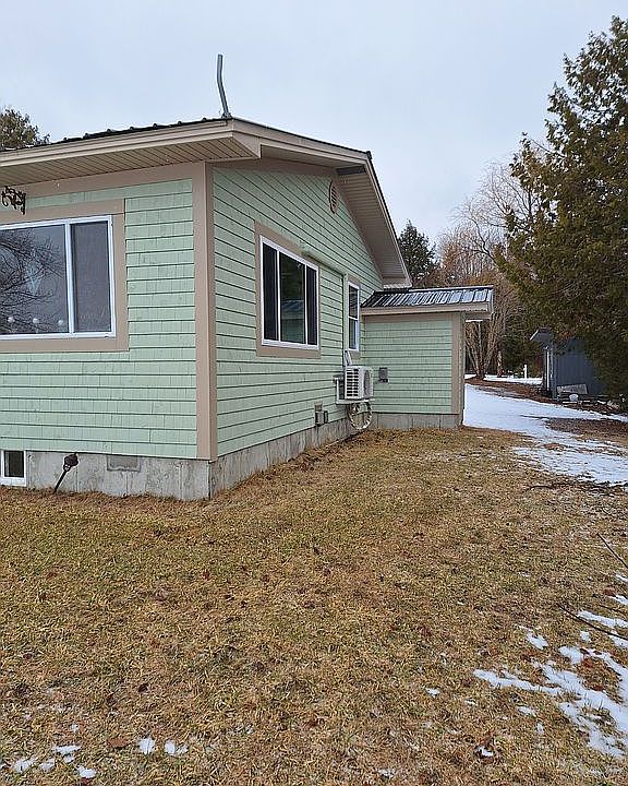 1st image of 155 Deering Lake Rd