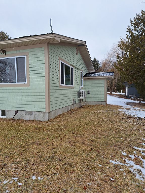 155 Deering Lake Rd - Property Image