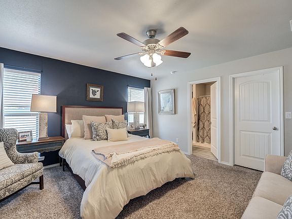 4th image of 3801 Primrose Ave