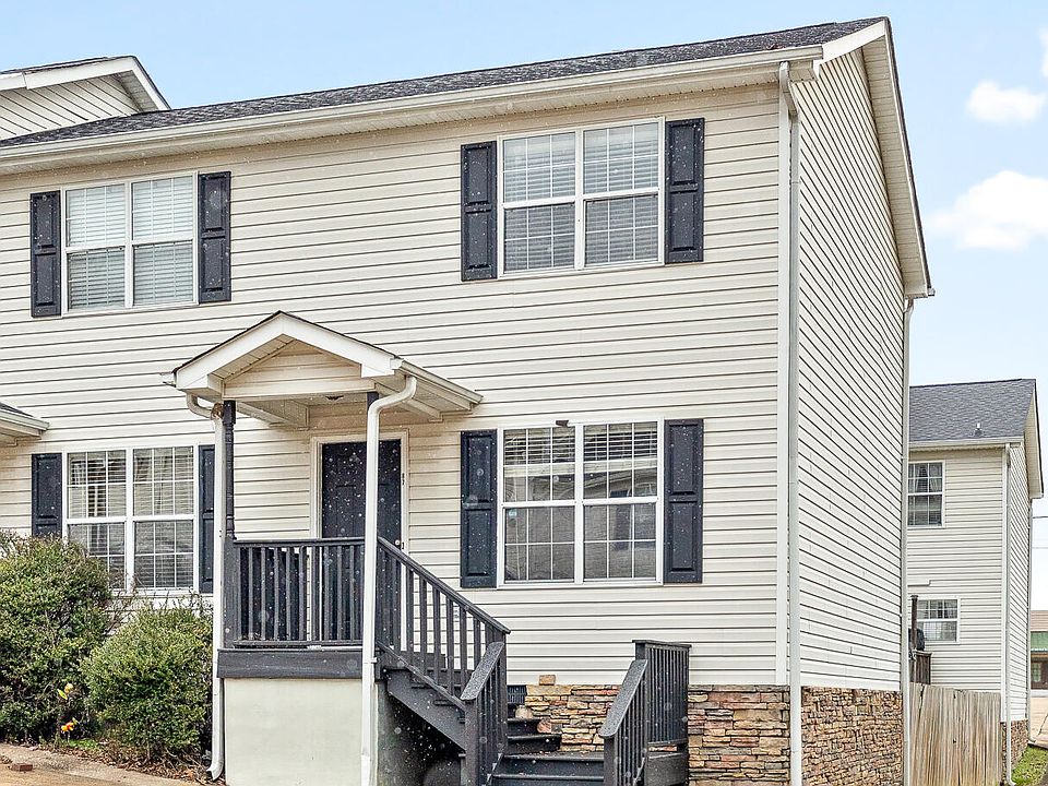 2nd image of 88 W End Ln