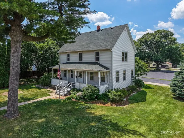 305 S Wolfe St, Sandwich, IL 60548