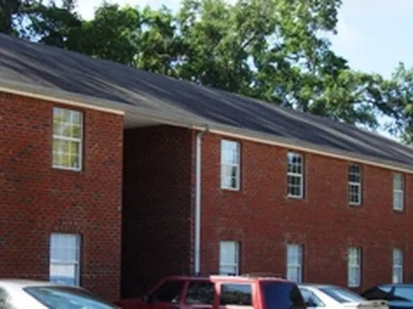 755 West St APT D, Montevallo, AL 35115