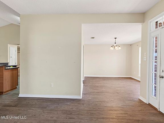5th image of 15234 Haversham Pl