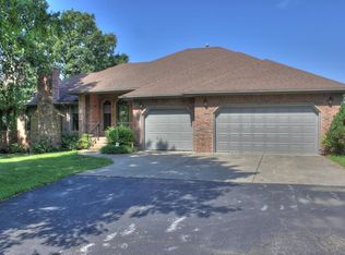 601 N Gregg Rd, Nixa, MO 65714