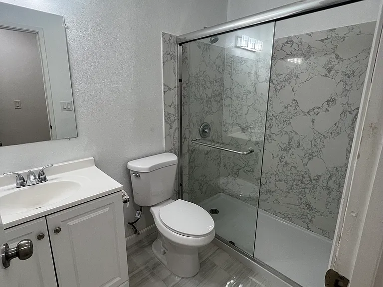 1040 Fell St #2 — Photo 8