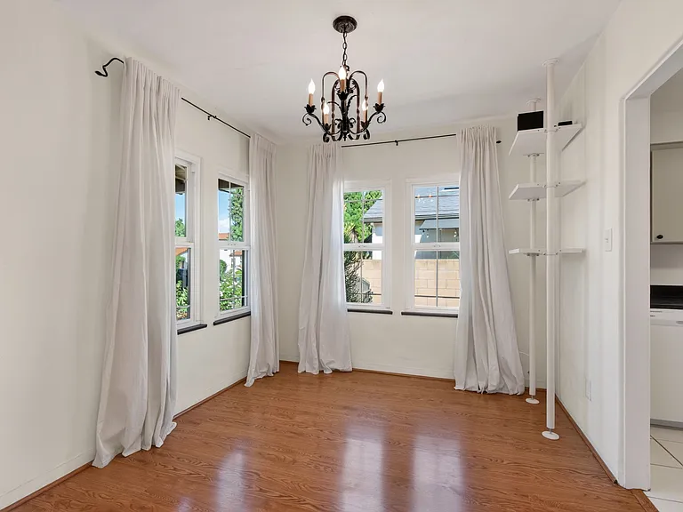3533 Elmwood Dr — Photo 16